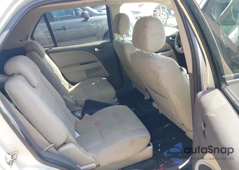 2008 Ford Taurus X Sel z USA, uszkodzony, nr VIN 1FMDK02W58GA14293